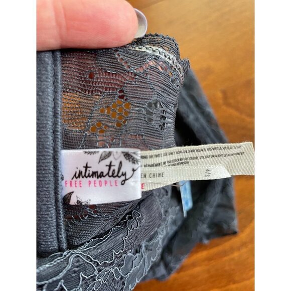 Free People Intimately Storm Bandeau Tube Lace Strapless Stretch Bralette S - Picture 5 of 9